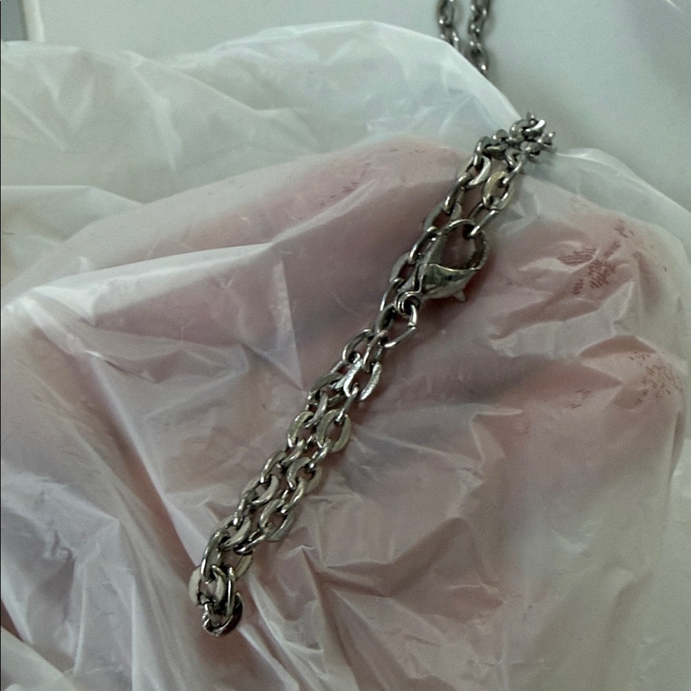 Sterling Silver Heart Pendant Necklace - Silver - Picture 7 of 8